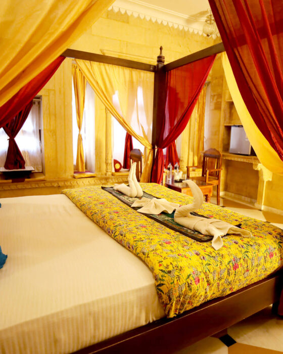 best hotels in jaisalmer for family